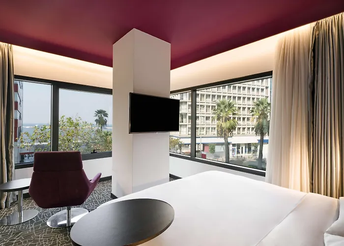 Park By Radisson Hotel Esmirna